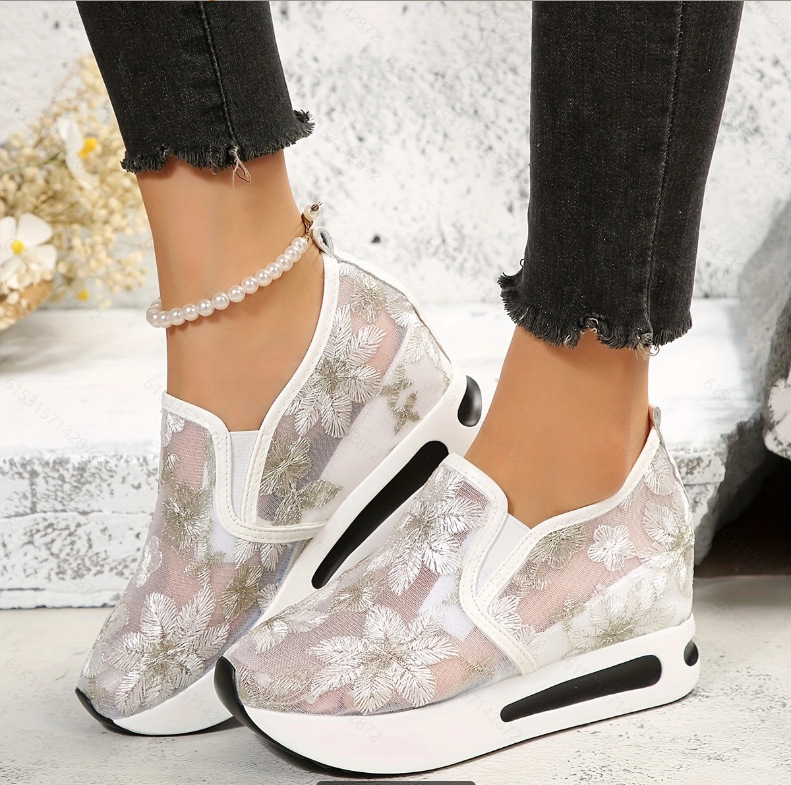Running Gear Shoes - Lace Flats Platform Women Sport Shoes