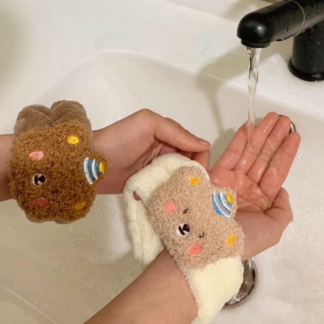1Pair Cartoon Bear Face Wash H - огляд і ціна Sweat Band Wrist